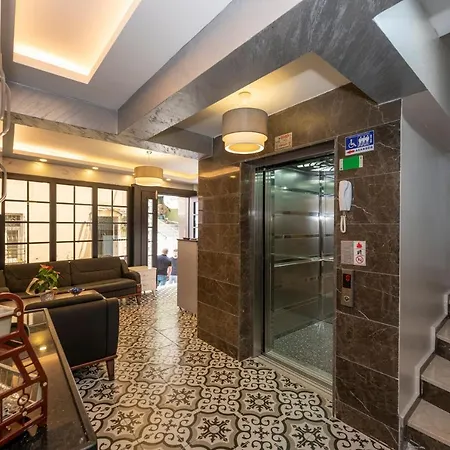 Taksim Story Lägenhetshotell 4*