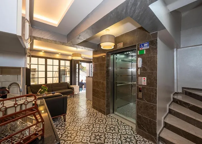 Taksim Story Aparthotel 4*