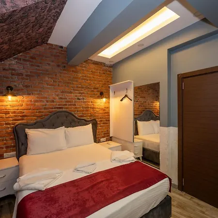 Apart Otel Taksim Story
