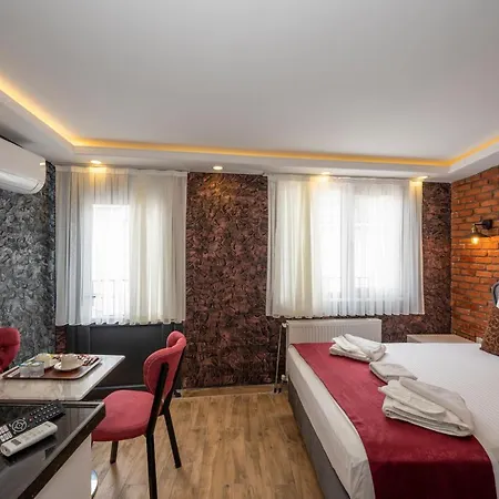 Taksim Story Apartmanhotel 4*