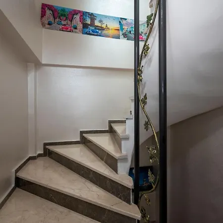 Hotel apartamentowy Taksim Story